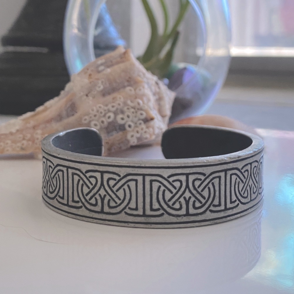 Intricate Black and Silver Celtic Knot Bracelet